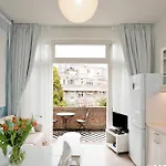 Ξενοδοχείο De Bedstee Boutique Capsules (adults Only) Άμστερνταμ