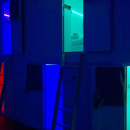 De Bedstee Boutique Capsules (adults Only) Amsterdam