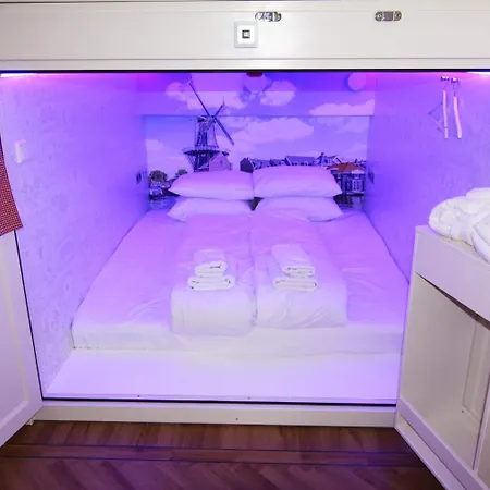 Szálloda De Bedstee Boutique Capsules (adults Only) Amszterdam