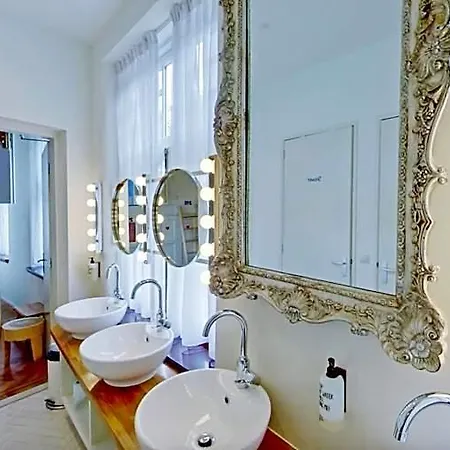 De Bedstee Boutique Capsules (adults Only) Hotel 3*