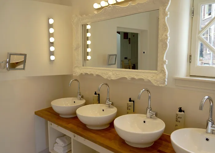 De Bedstee Boutique Capsules (adults Only) Szálloda 3*